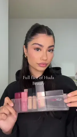 Huda will always eat it up!!! @Huda Beauty @hudabeautyshop #hudabeauty #blush #grwm 