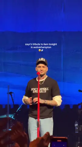 the sweetest speech for liam tonight🥺 na i’m crying #fyp #zayn #wolverhampton #zayntour #zaynsttstour #liampayne #liam #zayntribute 