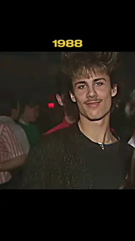 Nostalgia 1988 💃🕺🪩 #nostalgia #discoteca #disco #nostalgic #music90s #70s #80s #90s #nostalgiapura #retro #nightclub 