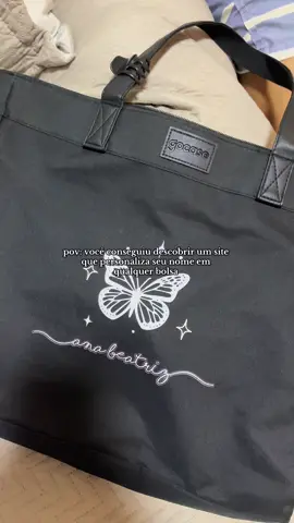 Black friday na @Gocase Brasil use meu cupom de desconto: BEACAVALCANTE 💗💗 #gocasetok #bolsas #faculdade 