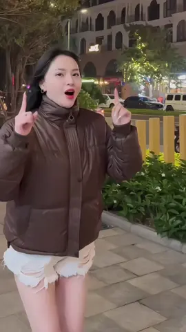 #aophaonu #aophaonudangngan #aophaotranbong #thoitrangnu #xuhuong 