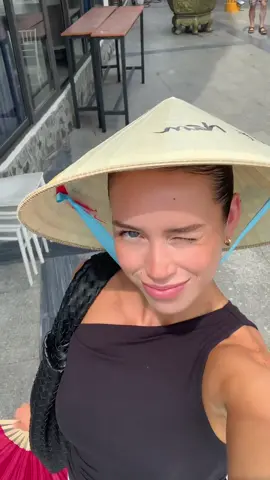 L I V I N 🍈 #travel #vietnam 