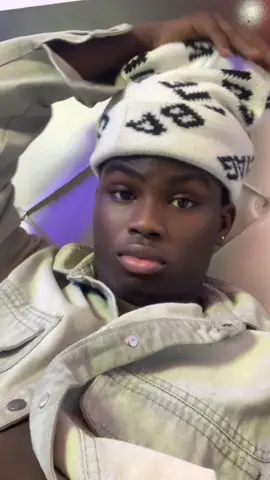 Deciding to try love again this year 😩❤️🥺 #fypage #callmeyoungbird #Love 