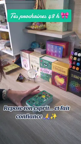 Tes prochaines 48 h 🍂 🎀 Repose ton esprit et fais confiance... 🙏✨️ #cartomencienne🔮 #tiragedecarte #voyance #cartomancie #energiedujour #tirageaujourdhui #guidancedujour #guidance #tiragedecartes #messagedujour 