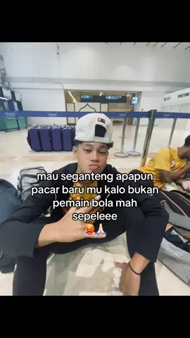 speleee🥶#fypp#sepakbola#katakata#anakbola#masukberanda#xyzbca#4u#foryoupage#katakatastorywa_#timnasindonesia#pelitfyp#justkidding 