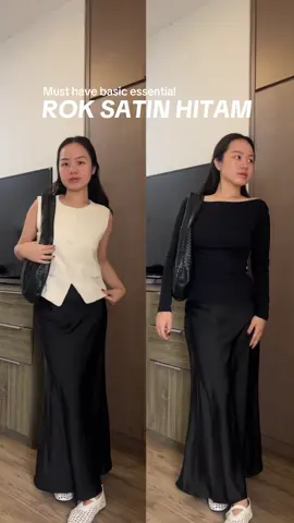 yakin bakal cuci kering pake sih 🤭  got mine from @Jenn&Rose.Clothing ✨  #roksatin #satinskirt #OOTD 