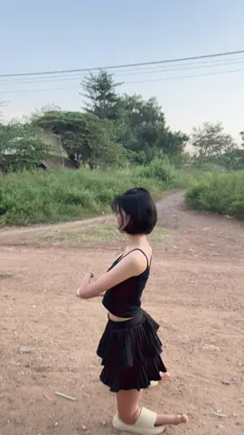 តូចញិប🤏🏻🥰@CushionHang6in1 @Jhangmariny @PichPichShop @Mariny Hang #ប៉ោយប៉ែត #ជនពិការកម្ពុជា #flypシ #foryou 