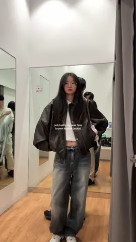 Dont mind the bf in the background #OOTD #fitcheck #fitinspo #ootdinspo @Princess Polly #princesspolly 