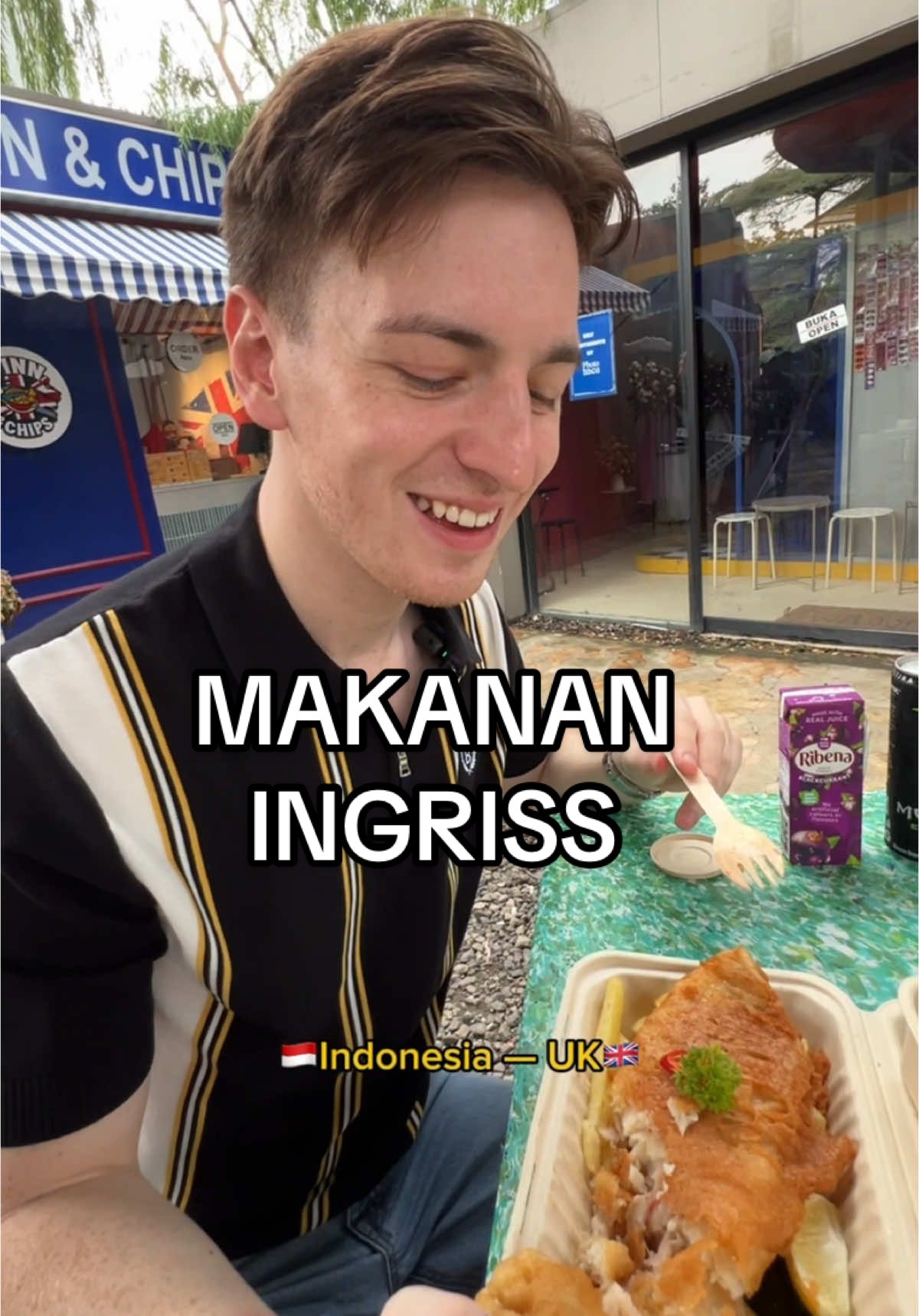 ini upaya biar doi ga lupa kalau dia british 🙏 #Vlog #comedy #food #funny #funnycouple #mixedcouple #cicimasbule #pacarbule #coupletiktok #funnycouple #FishAndChips