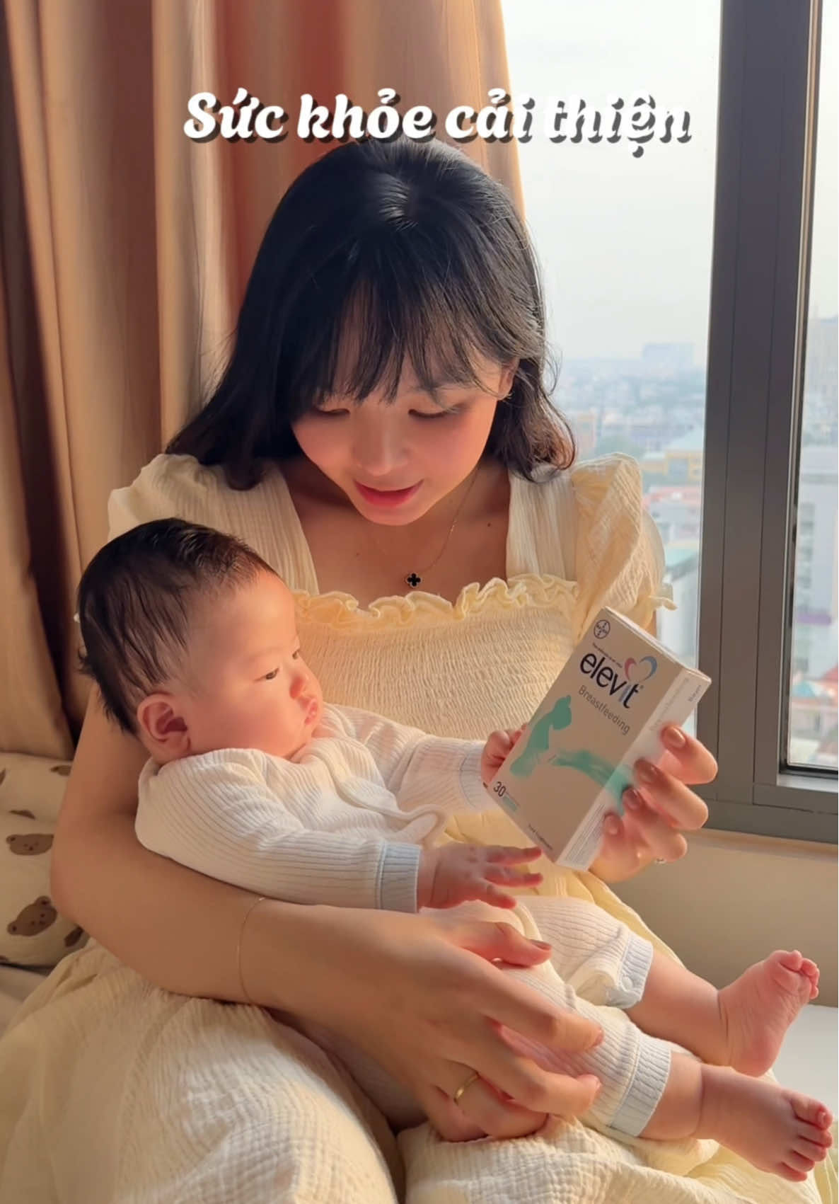 Để có sữa chất lượng cho Shin thì mình luôn bổ sung đều đặn #ElevitBreastfeeding 🥰  #ElevitVietnam #thanhsangnee 