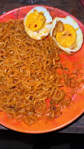 Make chauchau anda with me😍❤️#currentnoodles #currentchauchau #food #egg #tiktok #mithomithomitho #WhereToEat #trending 