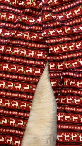 Christmas pants❤️❤️ for orders DM❤️📩 . . . . #ardentfashion #clothes #fashion #style #glowingfashion #newlook #winterclothes #comingback