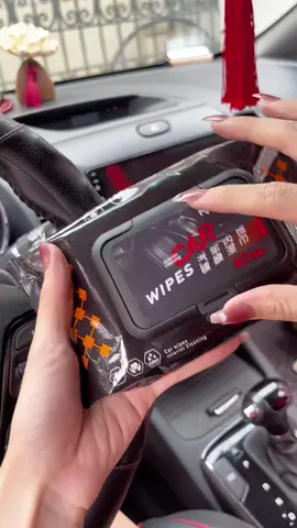 Sẵn trên xe là cực kì tiện luôn ạ!!! #khanuotvesinh #khanuotxehoi #phụkienoto #otocarevn 