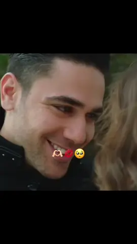 suu dareenka dhunkashada Uqaatay❤️‍🔥😭💋😂😂#FatihHarbiye #macner #denizbaysal 