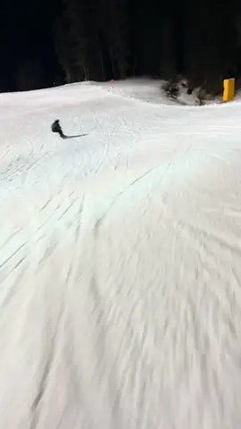 Direkt schuss 💀💪 @Pandi #snowboarding #fyy #winter #obereggen #italia 