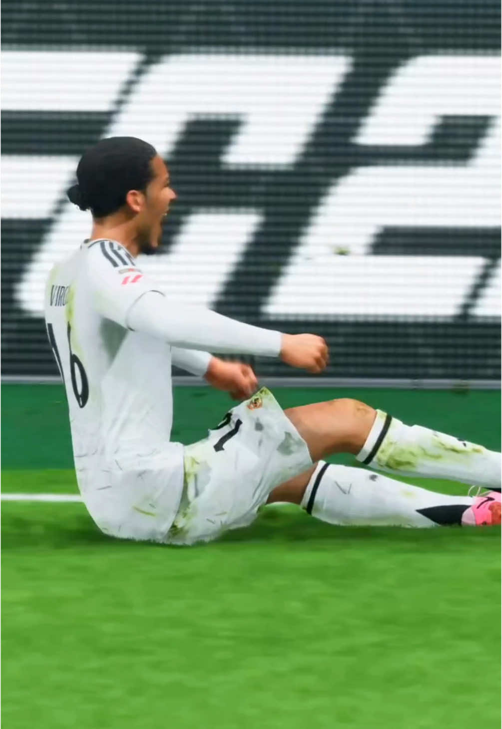 ⚽️🔥🥅 #lelby55 #CapCut #pourtoii #fyppp #dzgaming #edit #viral_video #ps5 #viralvideotiktok #gamingdz #GamingOnTikTok #viralvideos #gamplay #realmadridfc #fc25 #ultimateteam #goals #skills #الجزائر #dzair 