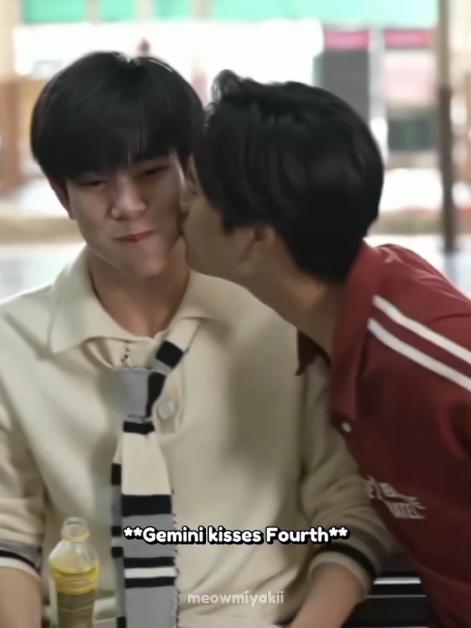 mana itu cium bahunya gem dua kali. GILA, GUE YG GILA 🤸🏻‍♀️🤸🏻‍♀️ [ #geminifourth #gemini_nt #fourthnattawat #fyp ]