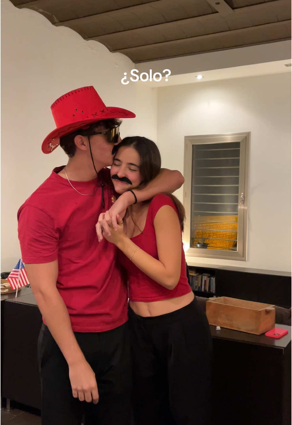 Con ella ❤️ @Victoria  #amor #Love #pareja #couple #metas #goals #couplegoals #parejasgoals #novio #novia #crush #boyfriend #girlfriend #pakow 