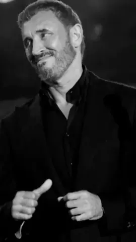 #كاظم_الساهر #لاياصديقي #فات_الاوان #ساهريةالروح♥️✨ 