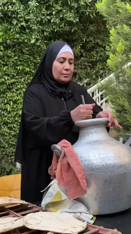 مفيش عاش عشان اكمل 