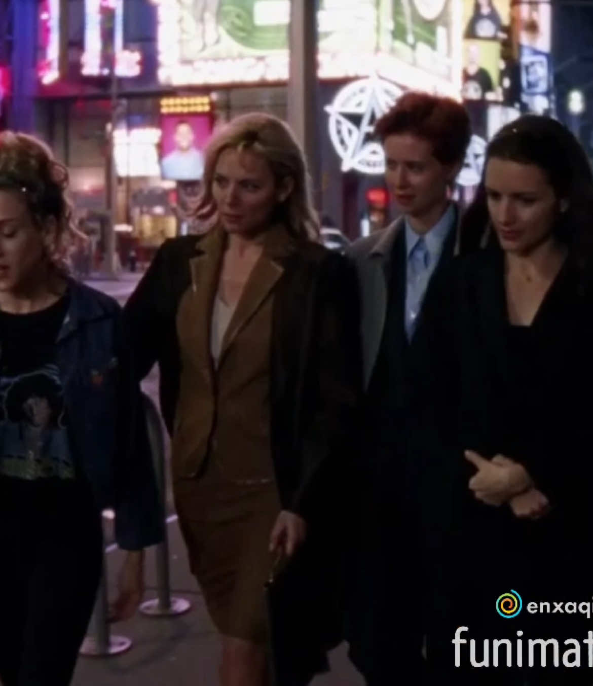 I can watch this show over & over again | #satc #satctiktok #satcedit #carriebradshaw #carriebradshawedit #charlotteyork #samanthajones #mirandahobbes #fyp #foryourpage #foryou #viral #edit #funimateedit #aesthetics #women 