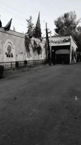 ارفعوا ايديكم بالدعاء لسلامة وحفظ مرقد السيدة زينب ﴿ ع ﴾ ،، يمة بأجر الوادم يكتبون  فوك قبري شيلي#سيد_فاقد_الموسوي، 