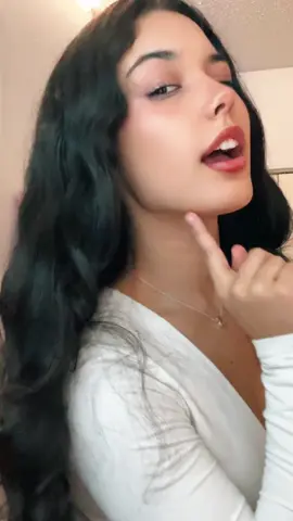 You cant have good rizz if you dont have a nice jawline 😈