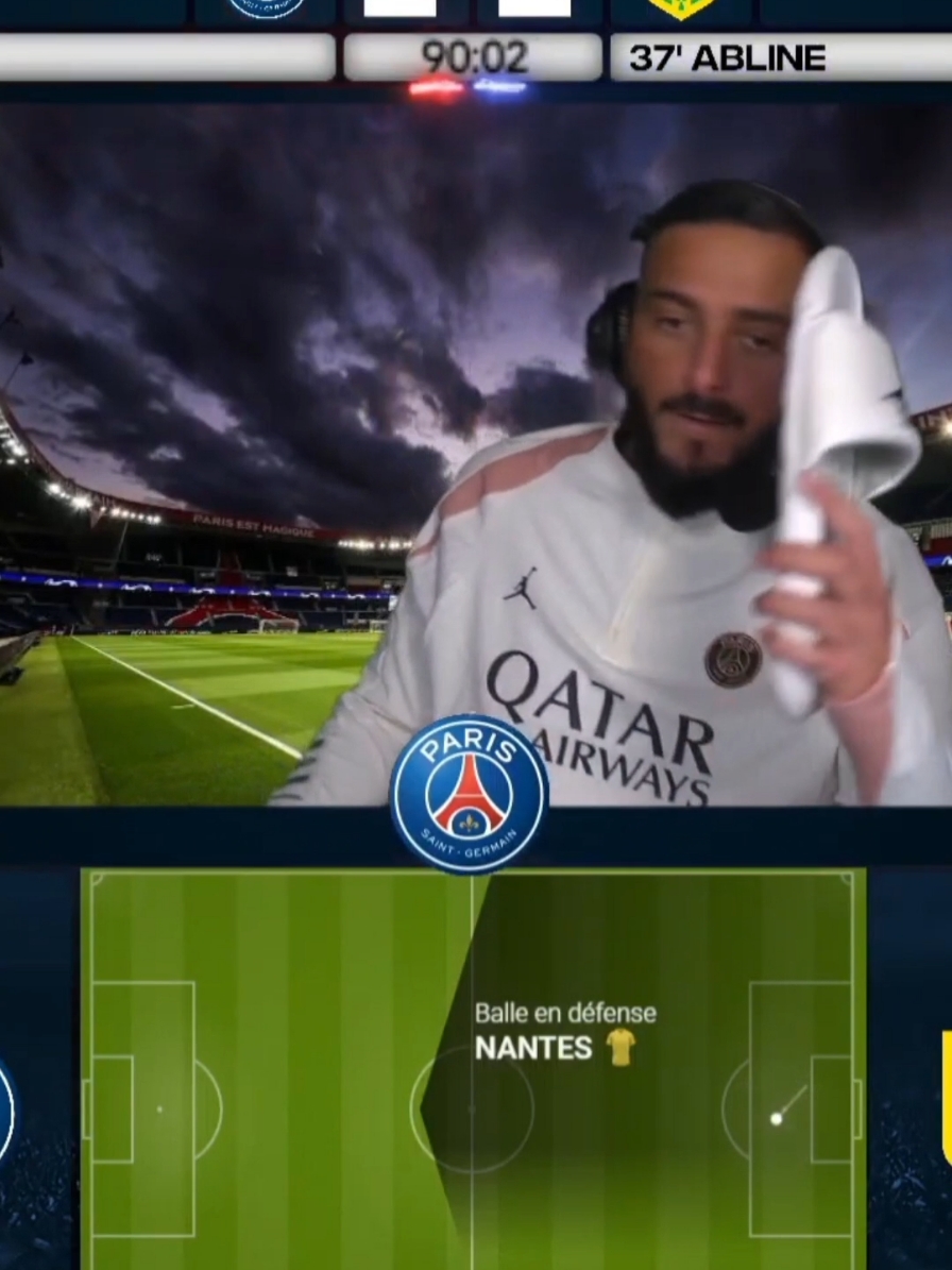 FABIAN ON EN PEUT PLUS ! @L’immigré parisien #immigreparisien #psg #parissaintgermain #paris #nantes #fabian #footballtiktok 