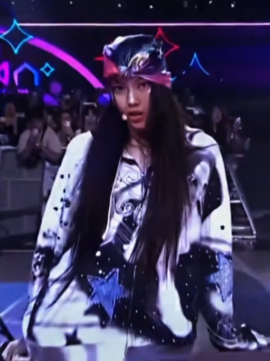 hyein being the maknae and eating first... bon appetit ig #hyein #newjeans #hyeinedit #newjeansedit #뉴진스 #xyzbca #zyosone 