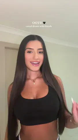 casual outfit for dinner with some friends 🖤 #OOTD #outfitoftheday #grwm #fashion2024 #dinneroutfit #casualfit #sydney #outfitinspo #comewithme #dayinthelife #sydneyblogger #vlogger #contentcreator #softglam #fashiontiktok #shoppinghaul #zara #zarahaul #glassons 