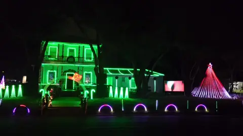 Holiday House 2024 ❤️🖤❤️ #thedarkside #starwars #christmas  #christmaslights #christmaslightshow  #christmastiktok #christmas2024  #lightshow #lightshowwithmusic  #xlights #lightstomusic #led  #ledlights #ledpixel 