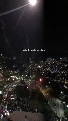 #fyp #viral #navidad #diciembre 🤷‍♀️🎭🎭🎭🌸🌸