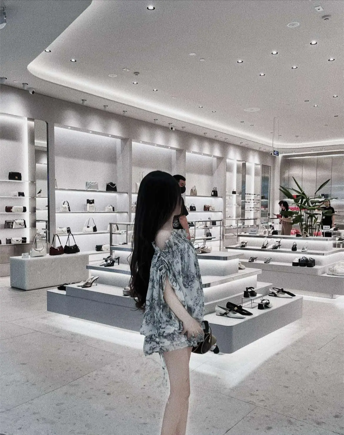 Em đã pha trà, cũng đã cắm hoa… Chỉ chờ người qua là tròn chữ nhà #viral #congchua #abcxyz 