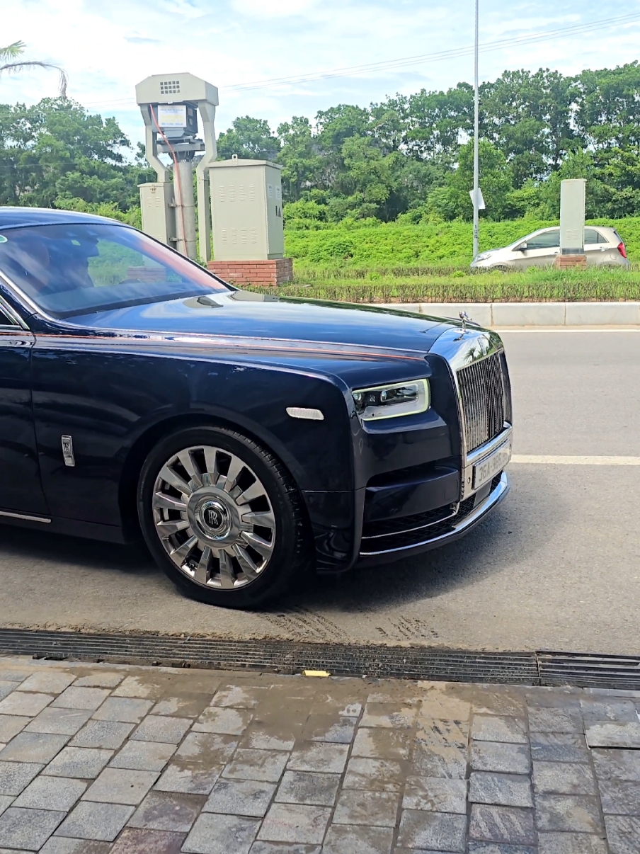 Siêu xe mãi đỉnh Rolls-Royce Phantom VIII 🤩 #SiêuXe #RollsRoyce #Phantom #MãiĐỉnh #Ôtô #GiàuSang 