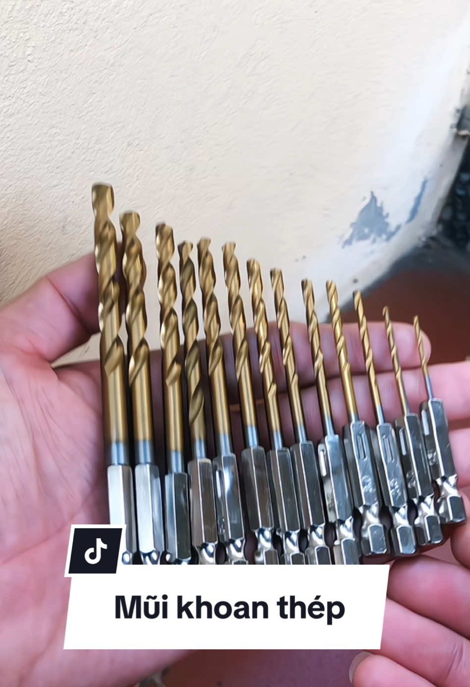 Bộ mũi khoan thép tốc độ cao có khả năng chịu nhiệt tốt. #muikhoan #muikhoanthep #bomuikhoantheptocdocao 