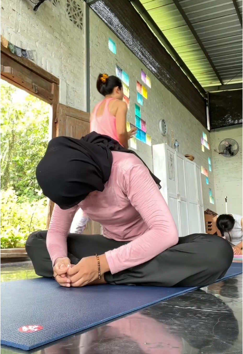 selalu hapoy kalau balik yoga di jogja!! #yogajogja #yogabantul #yoga 