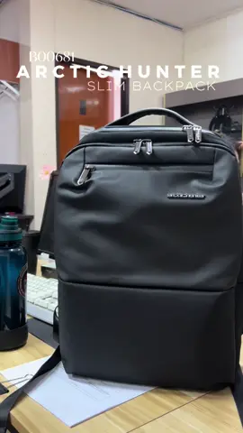 Slim backpack for men 😎✨✨#newarrivals #arctichunter #bagsmens #CapCut 