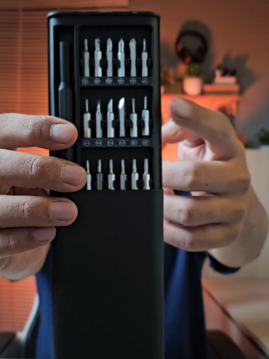 Obeng set komplit 24 mata.. Set obeng komplit 24 in 1.. #obeng #setobeng #obengset #obengmultifungsi #obengmurah #obeng24in1 #obengsetkomplit #setobengkomplit 