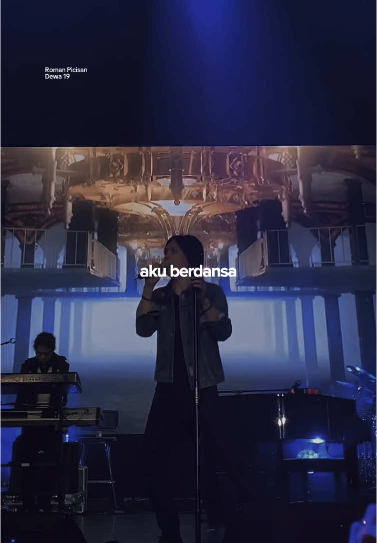Roman Picisan - Dewa 19 #CapCut #liriklagu #romanpicisan ##dewa19 #musicindonesia #fyp 