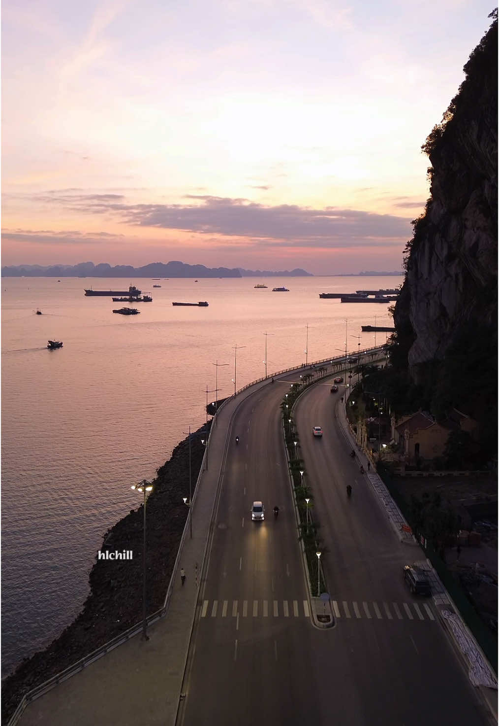 Cung đường ngắm hoàng hôn cực đẹp  #halong #baichay #quangninh #dulich #valley #halongchill 