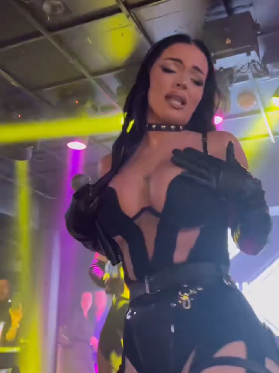 Teodora Dzehverovic Queens Club Innsbruck ❤️ #teodoradzehverovic #queens #queensclub👑 #innsbruck #austria #österreich🇦🇹  #faceclub   #teodoradzehverovic97 #teodora #teodoraxlove #dzehvy #orasje #beauty #BeautyTok #birthday #birthdaygirl #birthdaycake #birthdayboy #manifest #birthday #birthdaygirl  #splav #novisad #novisadmojgrad #splavcristal #hamburg #gypsy #frankfurt #frankfurtammain #frankfurt🇸🇴🇩🇪 #germany #germany🇩🇪 #germanytiktok #germanysnexttopmodel #deutschland #balkan #balkantiktok #balkanmusic #balkanci #dijaspora #fyp #fy #fypシ゚viral #tiktok #balkantiktok #uzivo #uzivoteka #live #koncerty #koncert #nastupi_poznatih00 