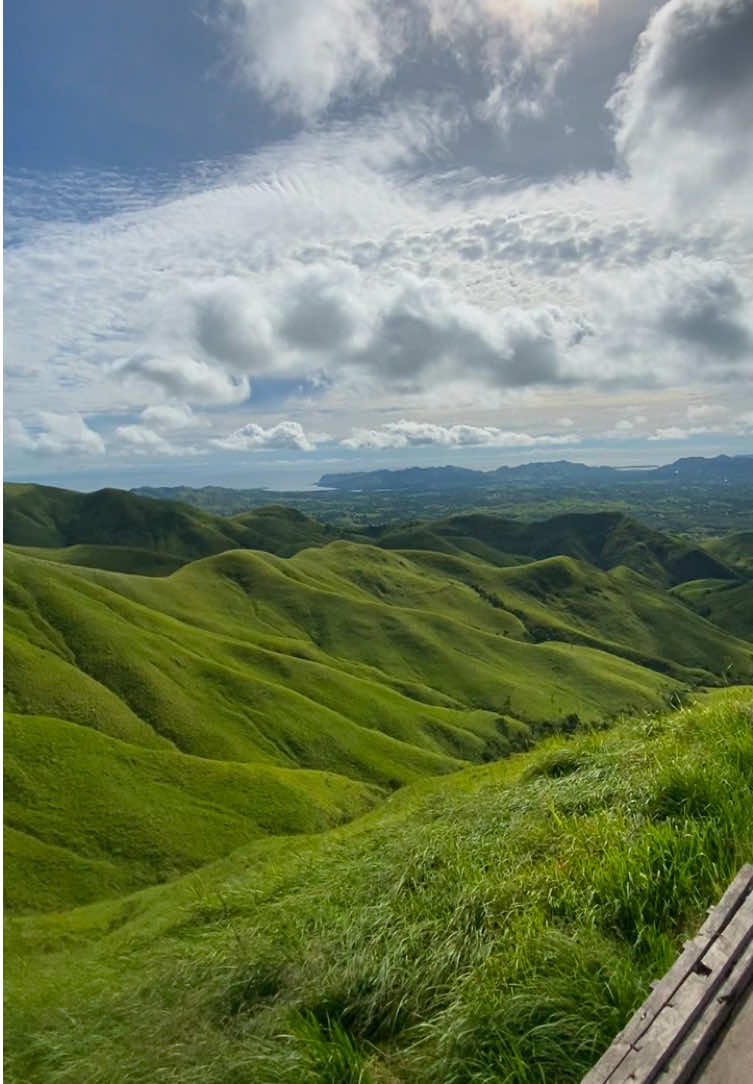 THE ALICIA PANORAMIC PARK & THE CAMPSITE MABINI BOHOL❤️‍🔥#view #scenery #naturevibes #mountains #beautifulplace #nature #mountainviews @DAILY DRIVE PRINTING SHOP 
