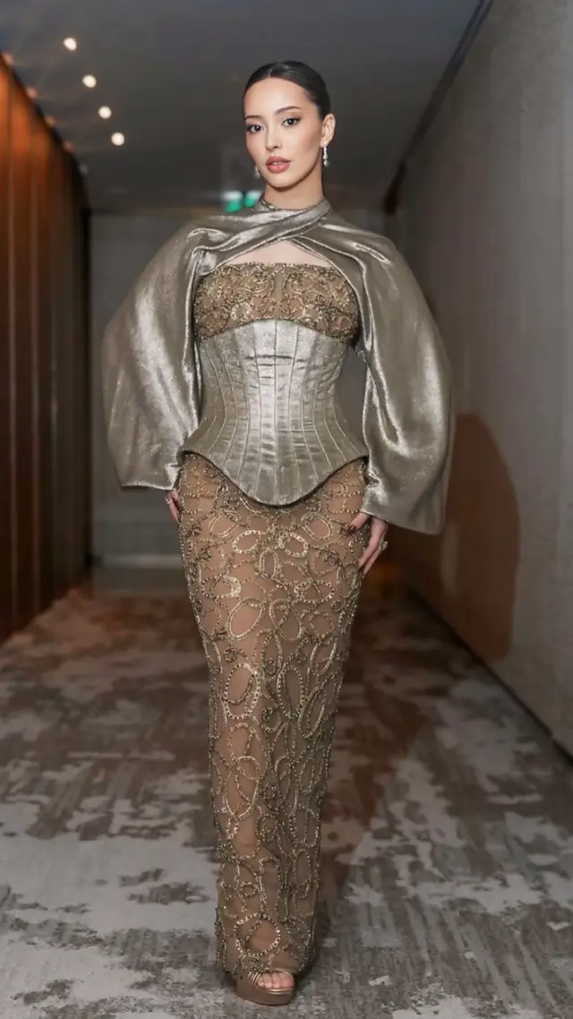 Some photos from the DIAFA awards ceremony❤️ #queens #foryoupag #singer #Faouzia #fyp #undependent #popmusic #popmusic #desertrose #dubai #DIAFA 