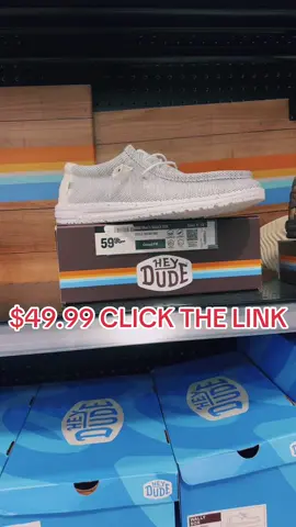 Heydude flash sale! #christmas #blackfriday #blackfridaydeals #flash #flashsale #gift #giftideas #tiktokshop 