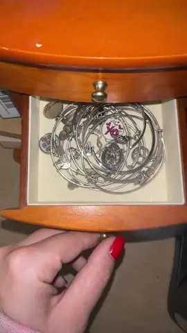 I get so sad thinking about these 😢 so many memories wearing them (+ why i got them) I can’t throw them out so hopefully they come back in style #alexandani #alexandanibracelets #jewelry #charmbracelets #trendingjewelry #fypシ #fypシ゚viral #throwback #millennial 