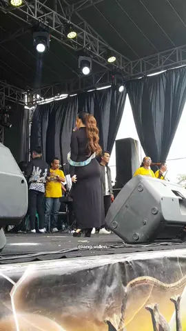 @dederistyofficial 🥰 masya allah bumil, auramu menyala. dede risty #ganjenepantura 