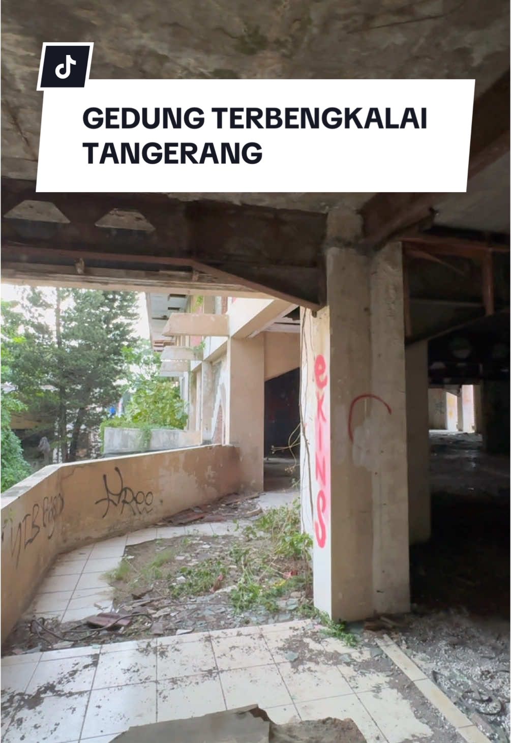 gedung terbengkalai tangerang #Vlog #explore #tangerang 