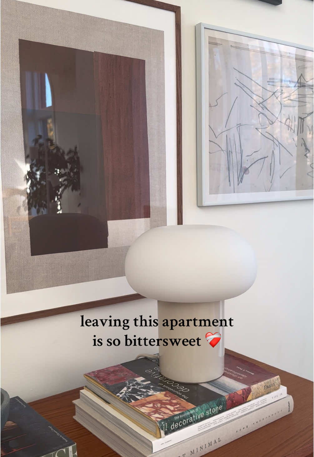 We are leaving our apartment next Saturday ❤️‍🩹✨ I’m so exited to show you our house 🤎 and the whole renovation process! #interiordesign #montreal #creativecareer #montrealtiktok #homedecor #eclecticdecor #Home #interiordesigntiktok #interior #apartmenttour #cozyathome #vintage 