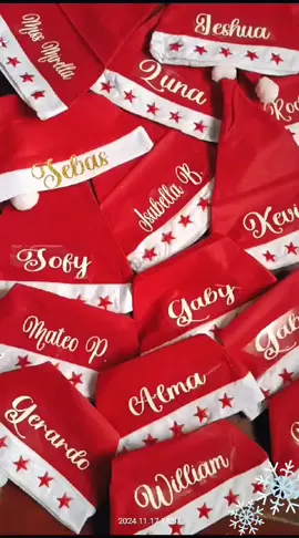 #Navidad #gorrospersonalizados 