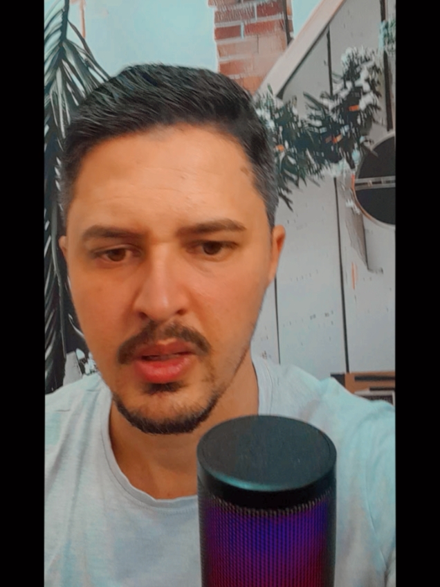 Relacionamento com Deus. #adoracaoelouvor #louvor #adoracao #jesuslovesyou #biblianotiktok #pregacaoforte #Deus #reflexao #reflexao #bibliasagrada 